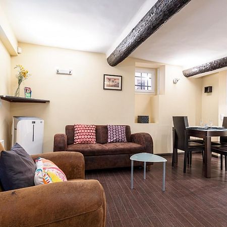 Ferienwohnung Atypical Cozy 1 Bdr Old Town Nizza Exterior foto